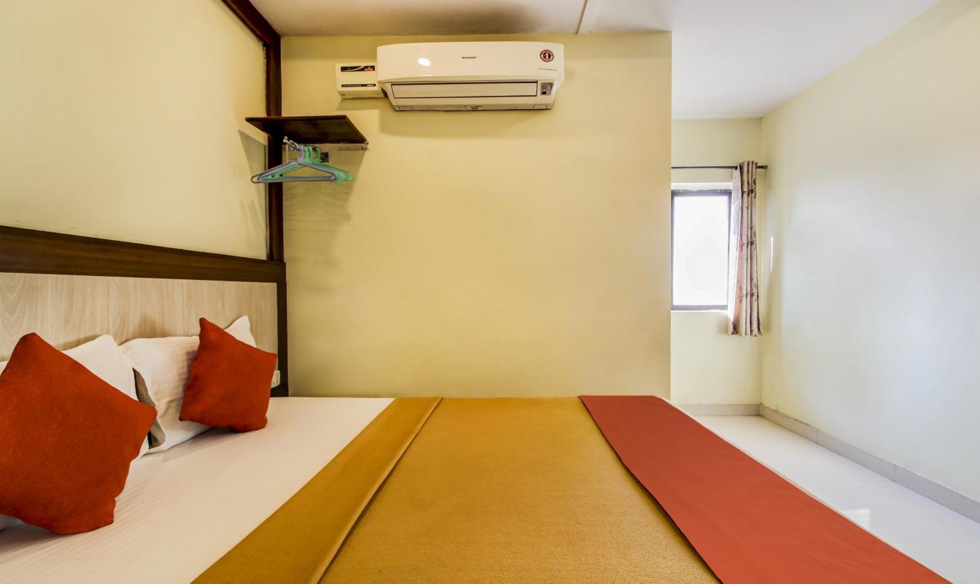 Hotel Neem Tree Hyderabad Airport Shamshabad Dış mekan fotoğraf
